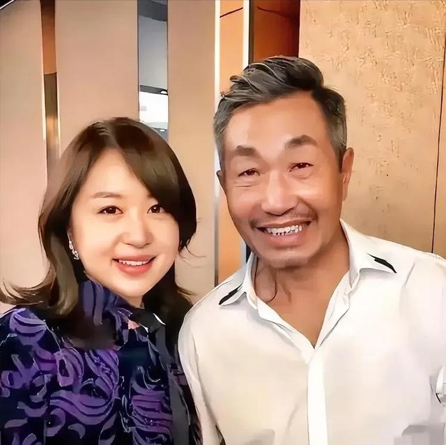 梁冠华老婆 梁冠华的婚姻状况 