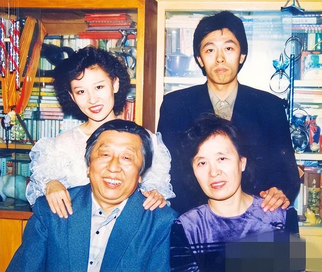 闫肃高兴大本营 高兴大本营甘肃不包邮 闫肃高兴大本营 高兴大本营甘肃不包邮