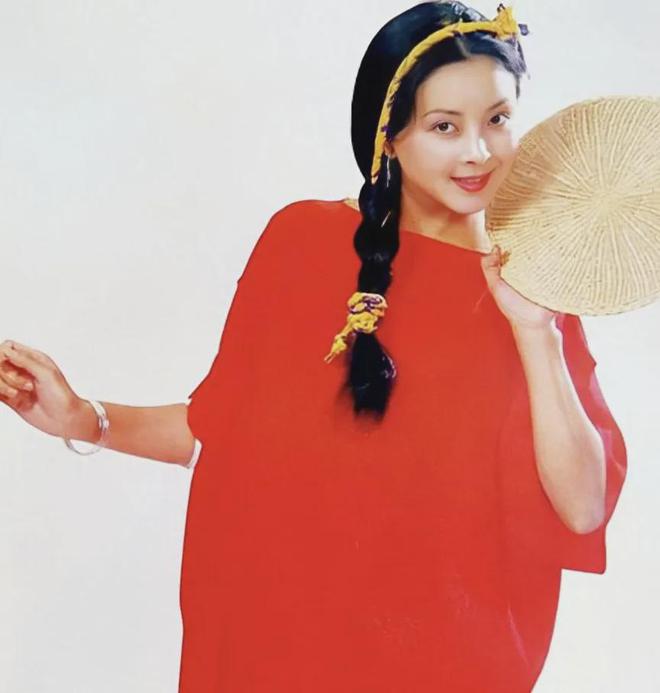 杨贵妃演员周洁归天 演杨贵妃的周洁简历 杨贵妃演员周洁归天 演杨贵妃的周洁简历