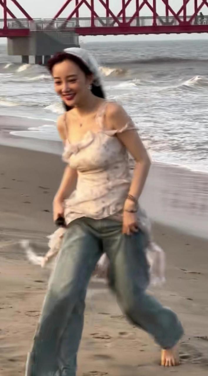 李小璐的伴娘 李小璐伴娘造型 李小璐的伴娘 李小璐伴娘造型