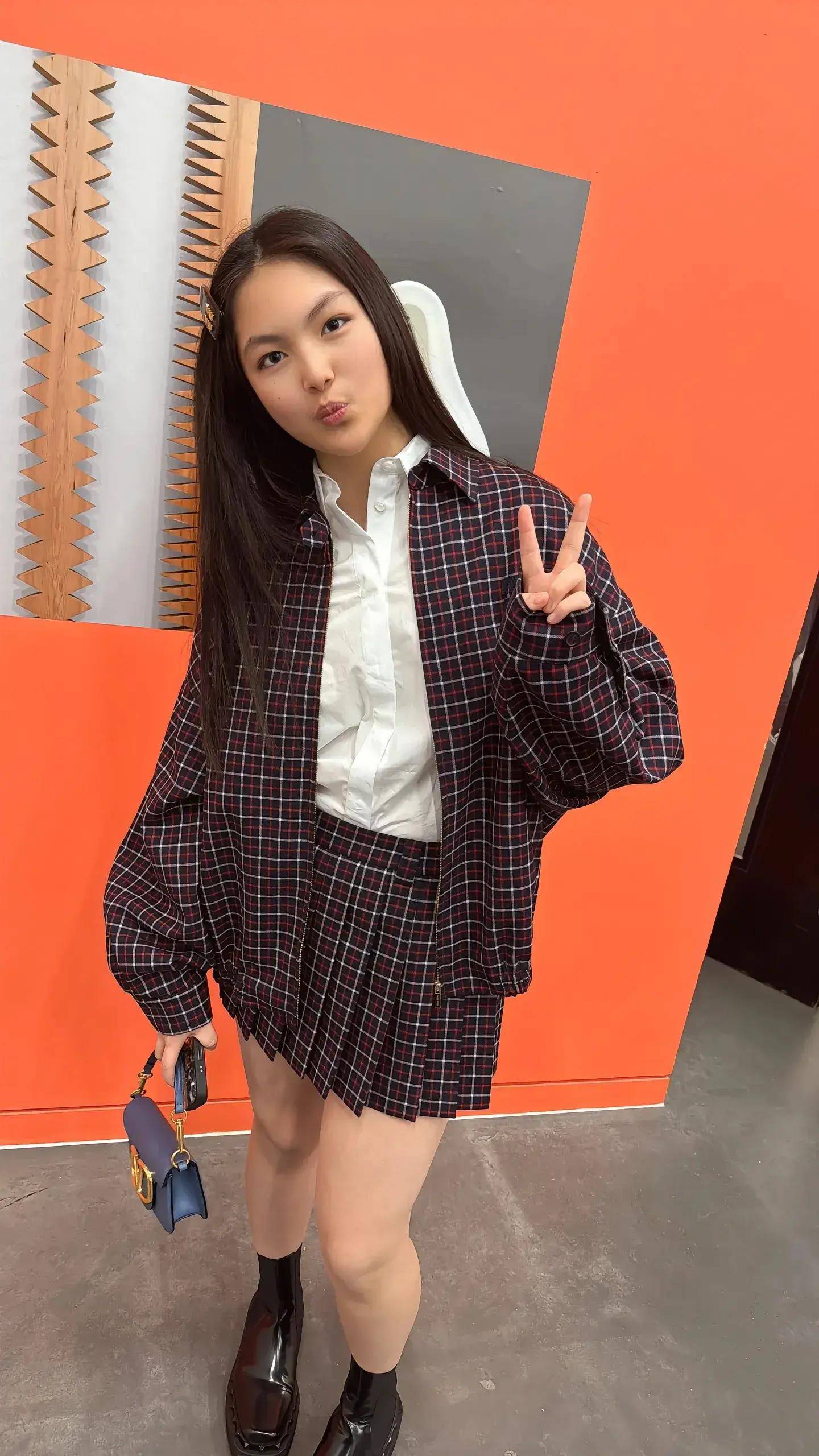 王诗龄此刻长大的照片 王诗龄此刻长大的照片是什么 王诗龄此刻长大的照片 王诗龄此刻长大的照片是什么