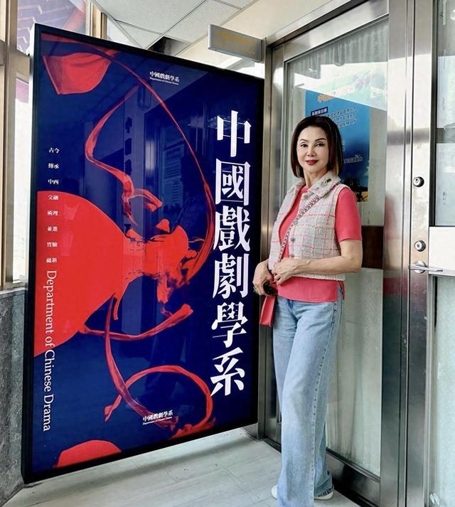 林建岳与前妻谢玲玲 林建岳谢玲玲成婚照片 林建岳与前妻谢玲玲 林建岳谢玲玲成婚照片