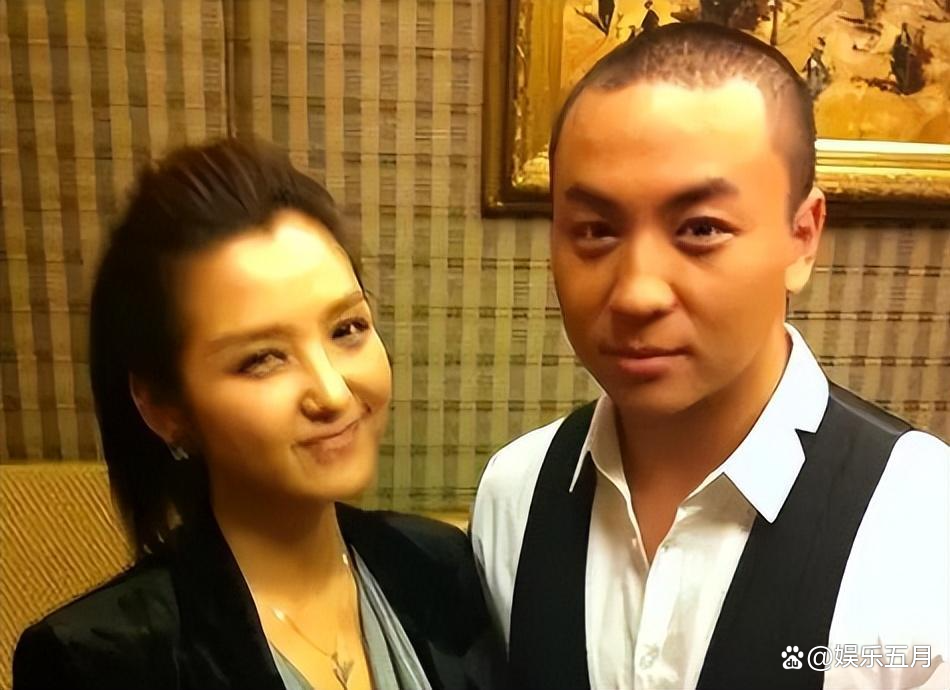 何洁释小龙分离原因 何洁释小龙怎么认识的 何洁释小龙分离原因 何洁释小龙怎么认识的