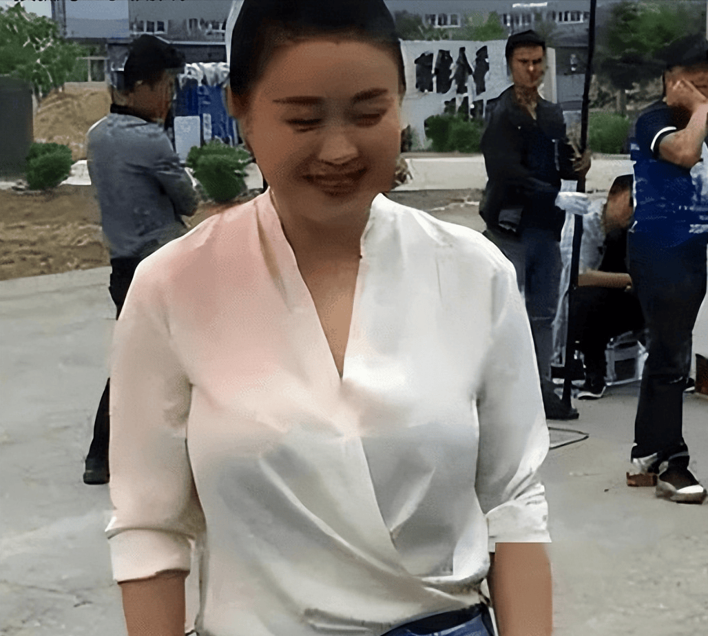 关婷娜的胸围 关婷娜三围属于什么型号的 关婷娜的胸围 关婷娜三围属于什么型号的