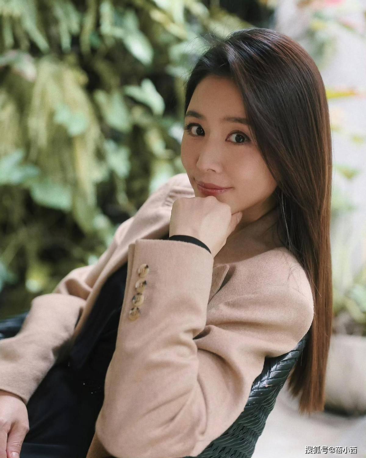 林心如晒硕士毕业照 林心如晒硕士毕业照的视频