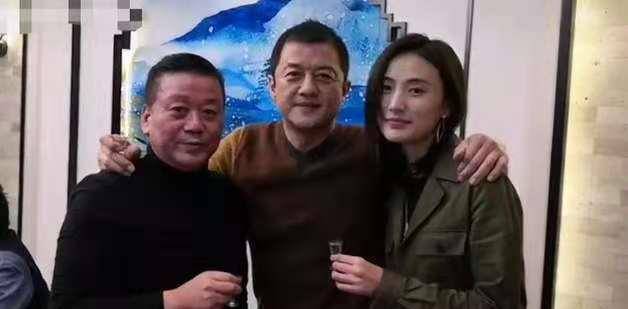 李亚鹏新女友身份 李亚鹏新女友身份是谁
