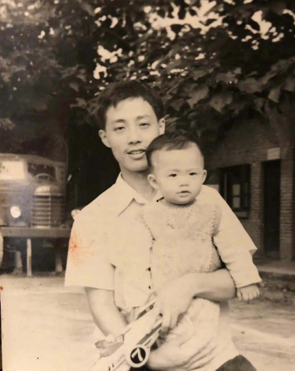 钢琴家李云迪的妻子是谁 钢琴家李云迪的妻子是谁扮演的