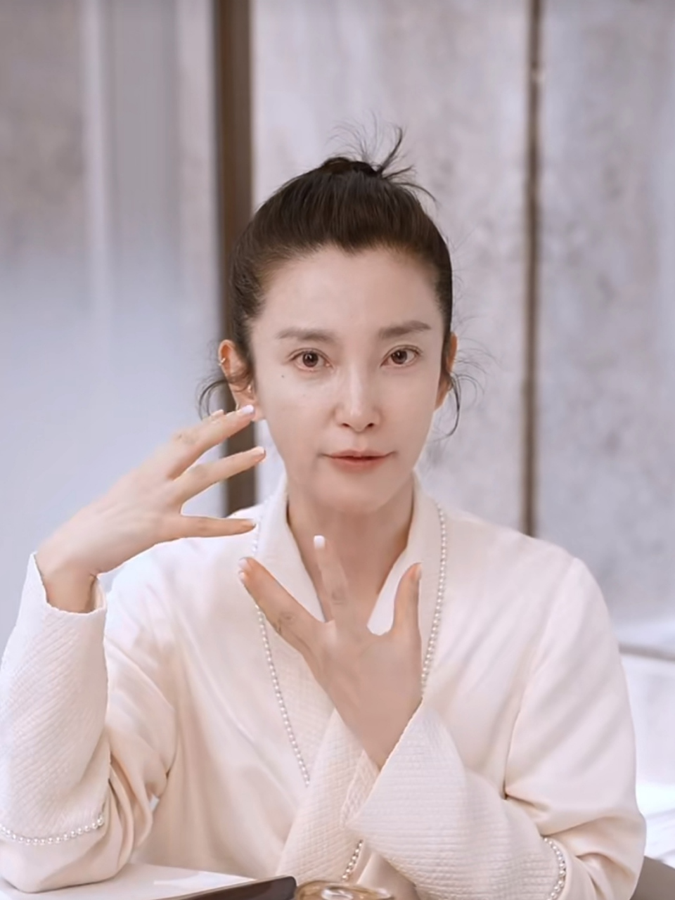 李冰冰素颜照 李冰冰素颜不忍直视