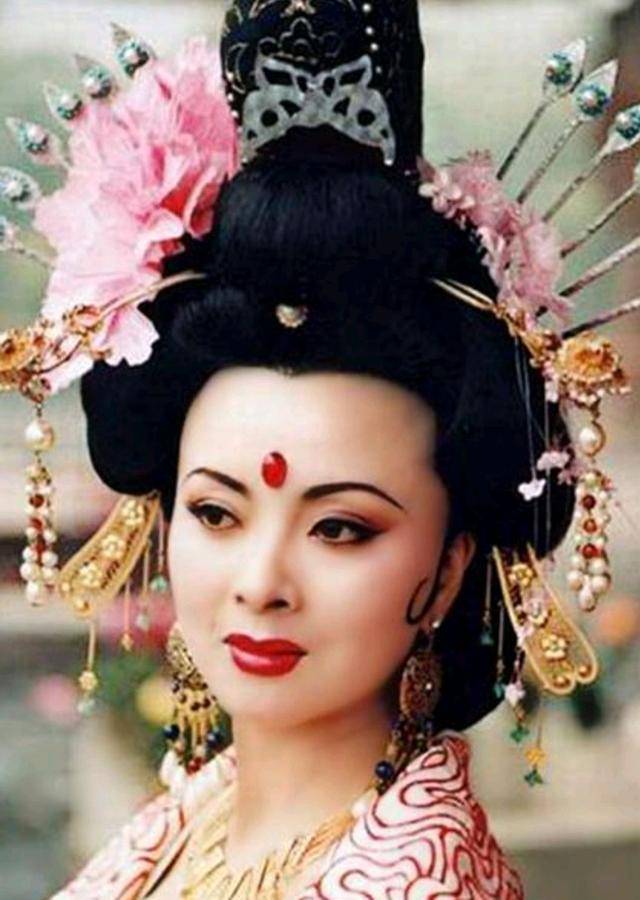 杨玉环是谁的老婆 杨玉环是谁的老婆李世民的夫人