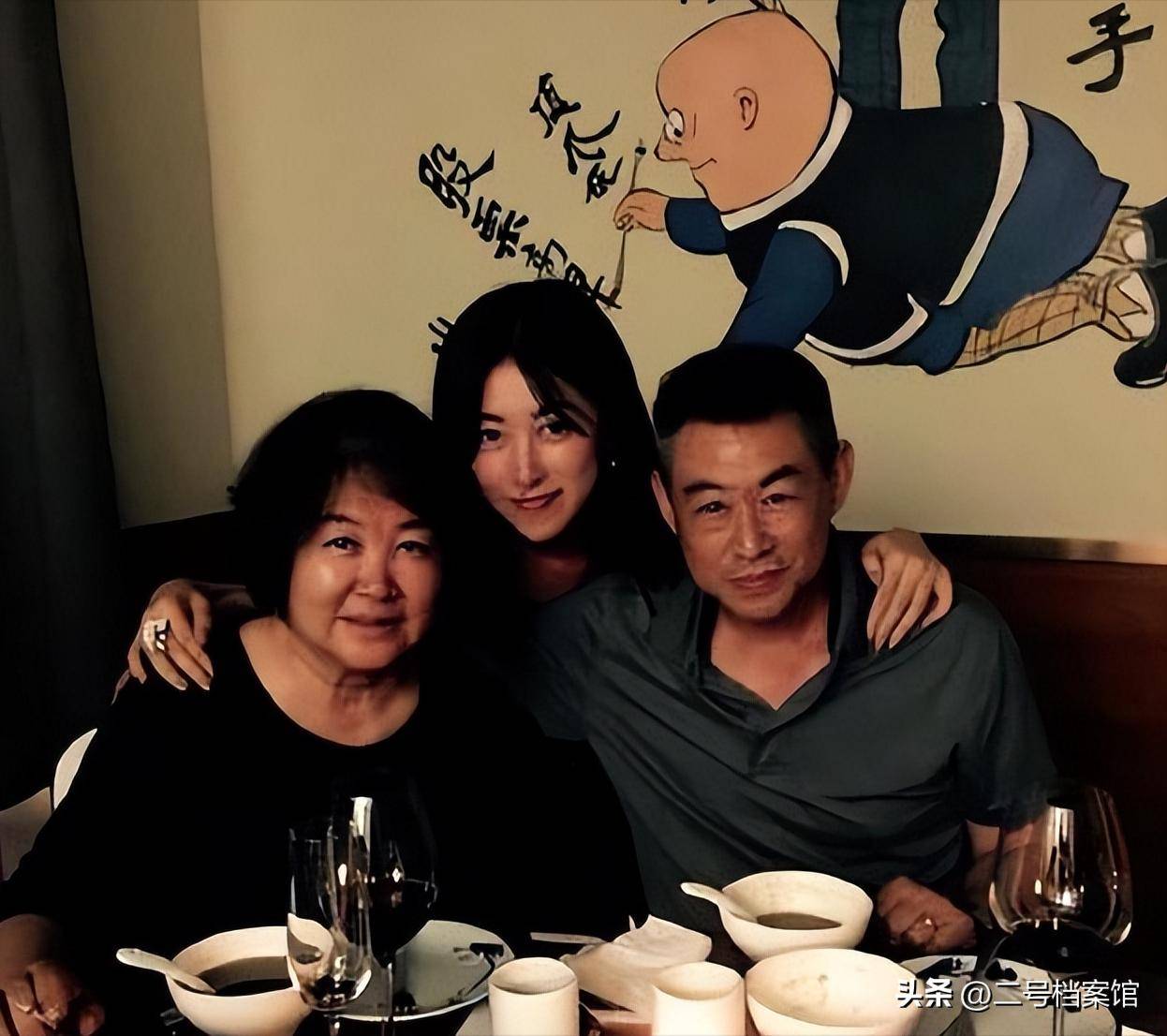 朱珠李泉 朱珠李泉黄龄