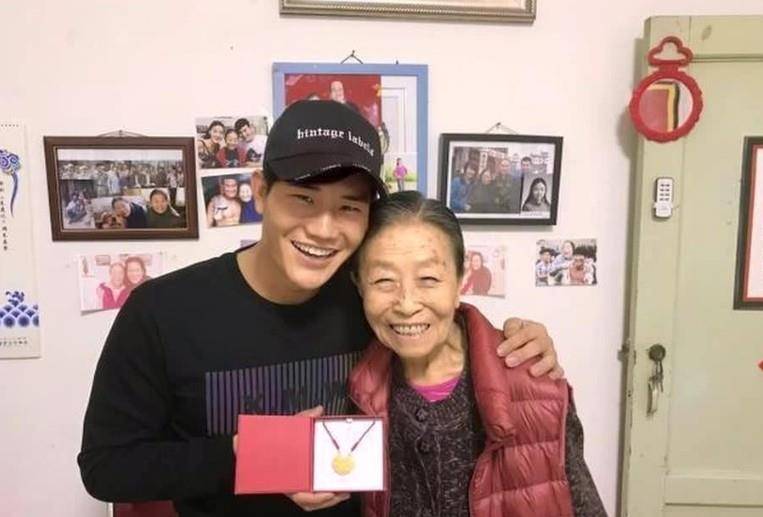 张少华亲儿是谁啊 张少华亲儿子和女儿 张少华亲儿是谁啊 张少华亲儿子和女儿