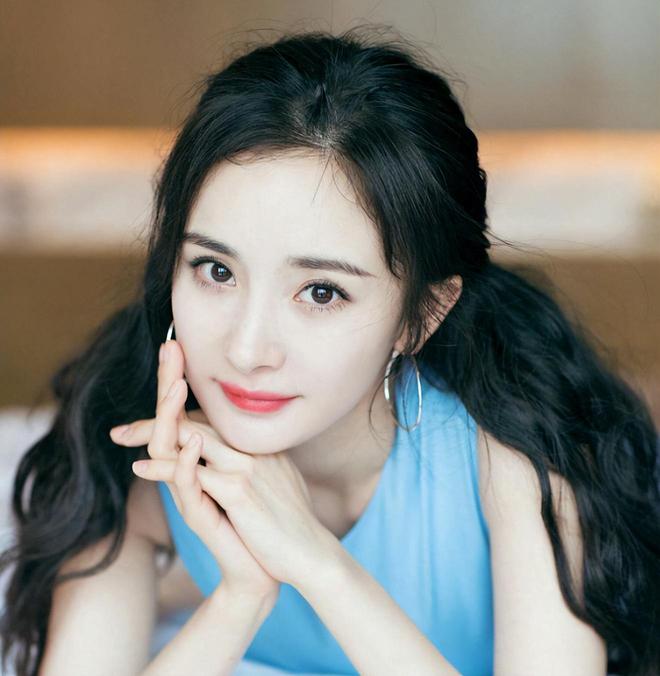 小鸡嘴女星是谁 娱乐圈小鸡嘴女星 