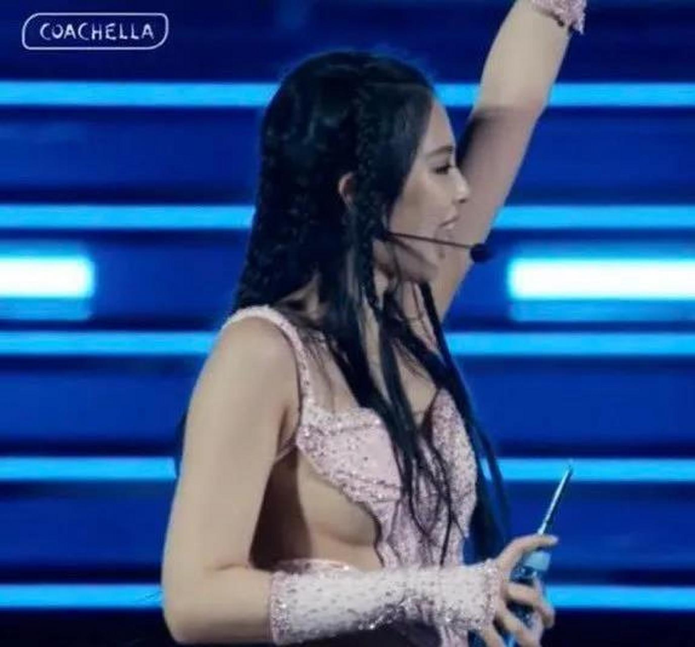 jennie的胸部 jennie的胸部有多 jennie的胸部 jennie的胸部有多