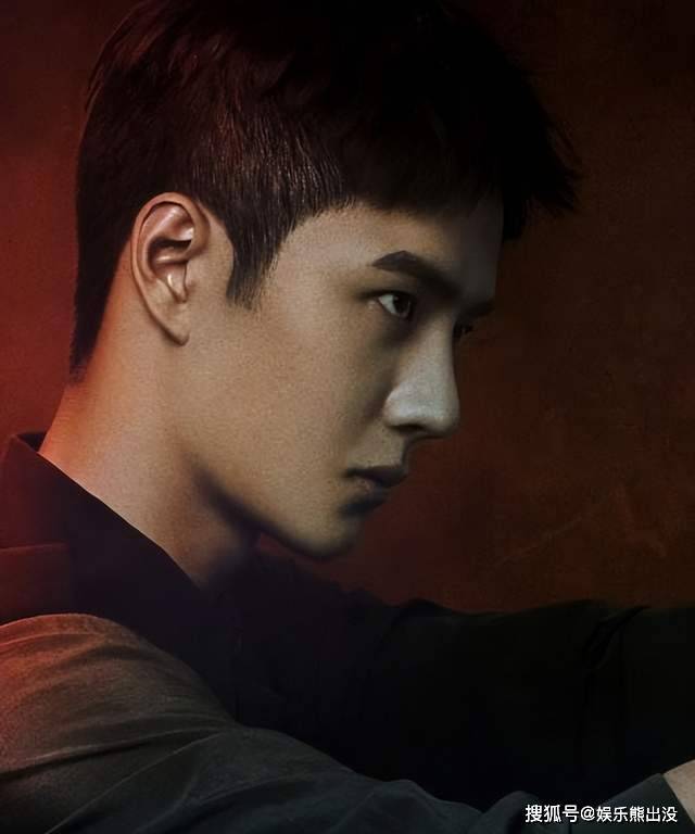 王一博《冰雨火》警服造型 王一博在冰雨火扮演什么脚色 王一博《冰雨火》警服造型 王一博在冰雨火扮演什么脚色