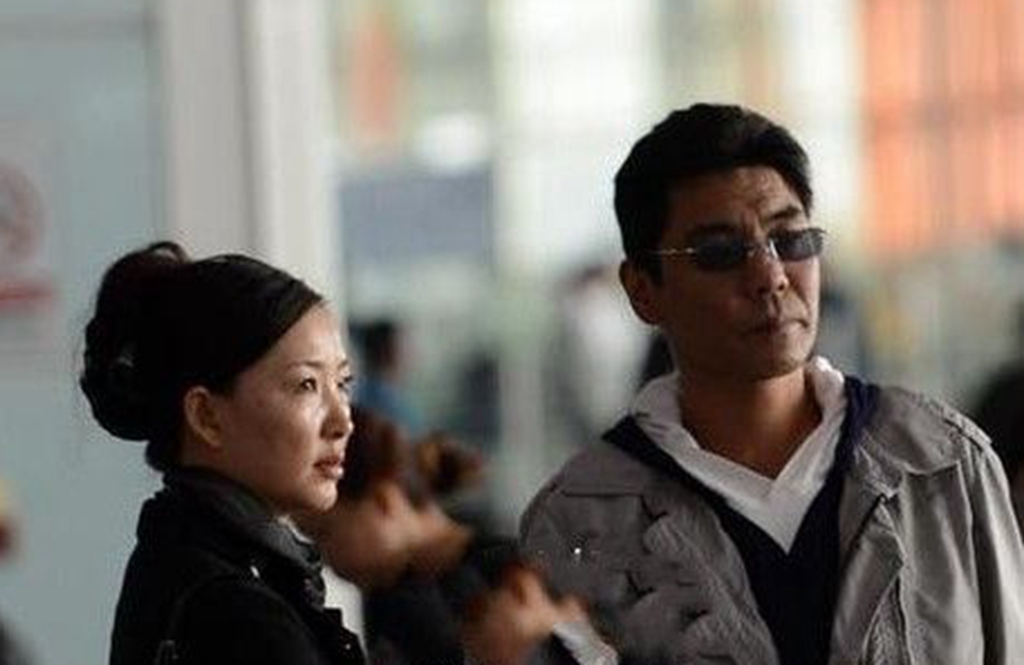 屠洪刚的老婆 屠洪刚老婆小岳是军人