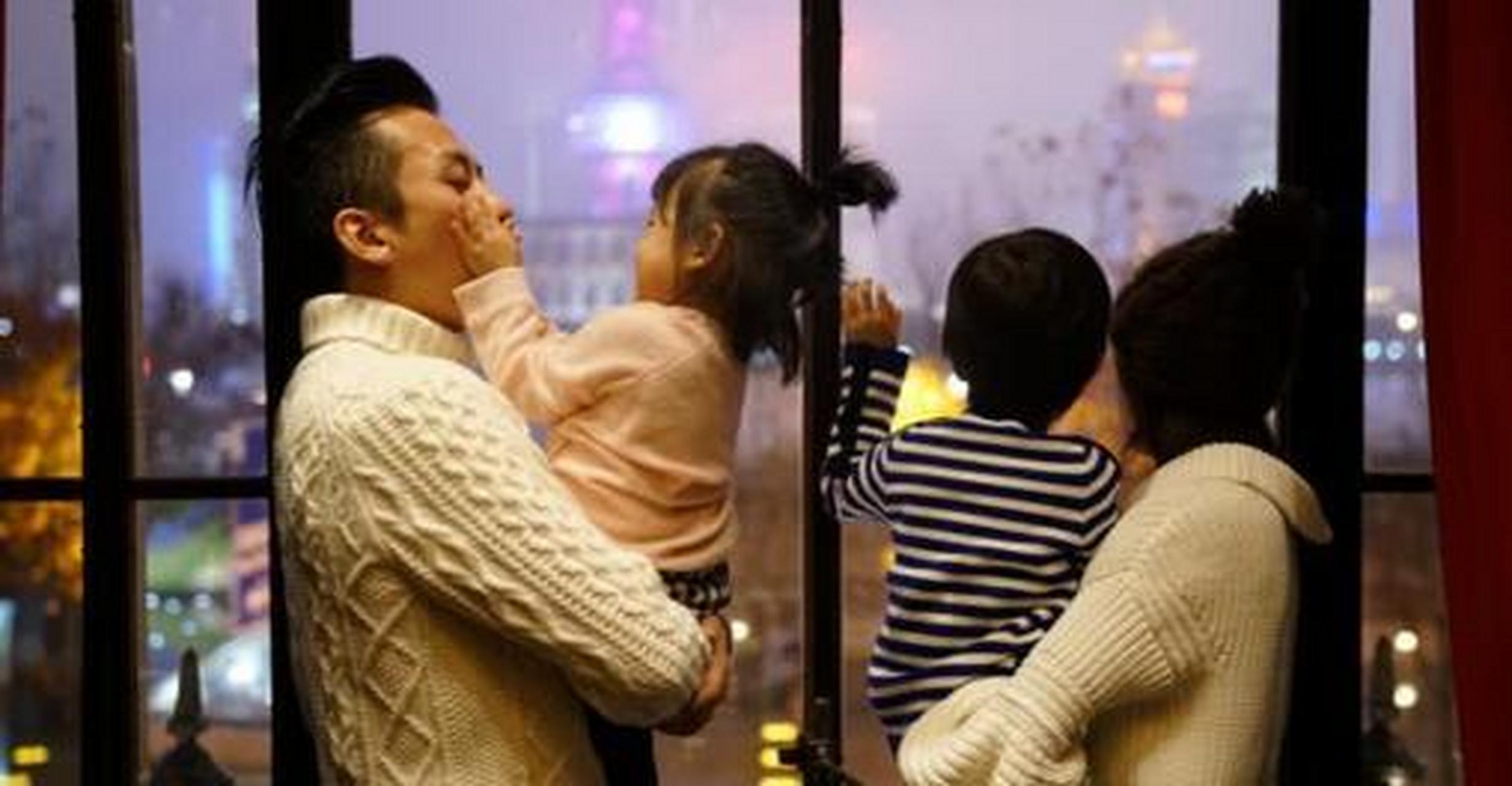 邓超孙俪庆祝成婚9周年 孙俪邓超成婚留念日 邓超孙俪庆祝成婚9周年 孙俪邓超成婚留念日