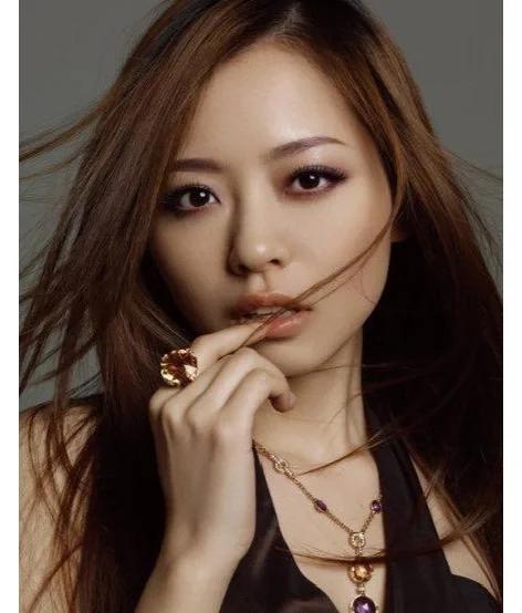 张靓颖为什么离的婚 张靓颖为什么离的婚呢
