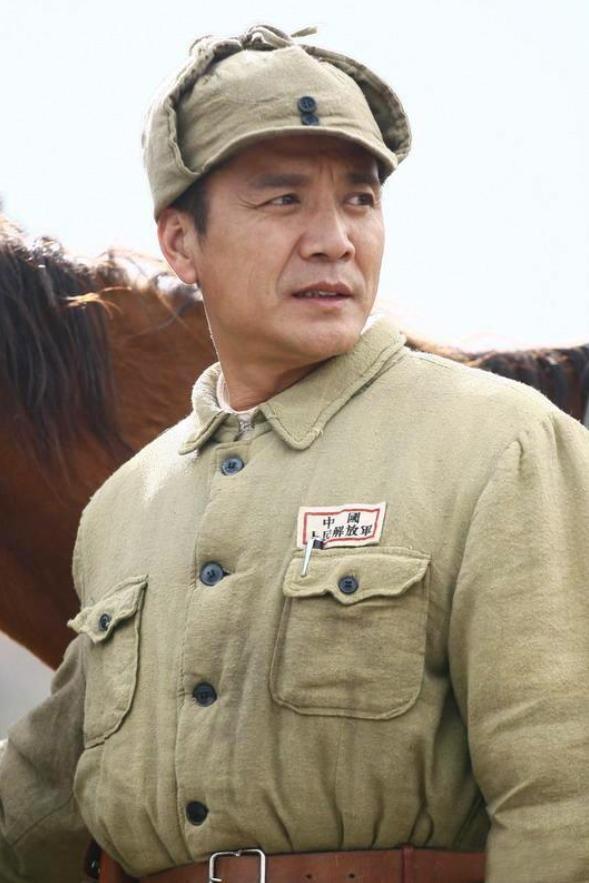 刘之冰前妻 刘之冰此刻的老婆是谁? 刘之冰前妻 刘之冰此刻的老婆是谁?