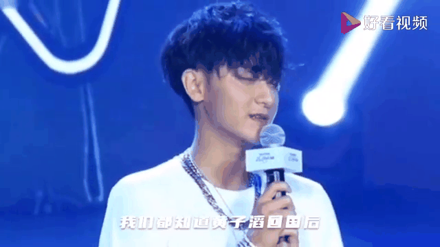 黄子韬爸爸悲悼会 黄子韬父亲悲悼会举办 黄子韬爸爸悲悼会 黄子韬父亲悲悼会举办