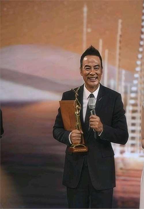 任达华的哥哥 任达华哥哥职位高吗 任达华的哥哥 任达华哥哥职位高吗