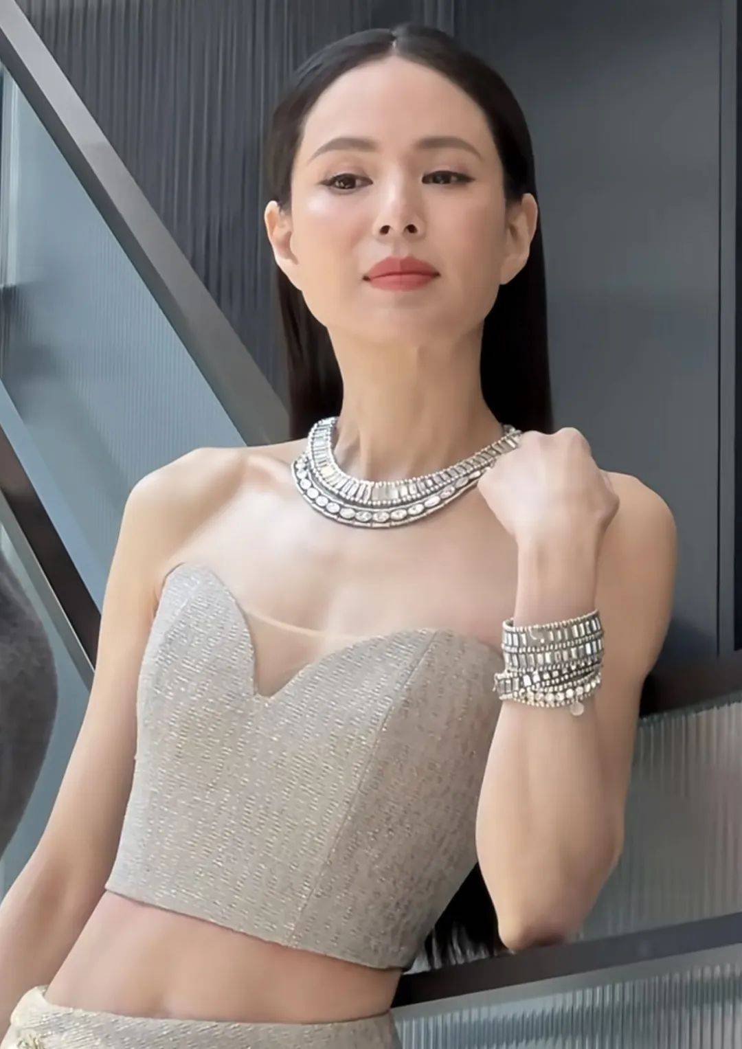 李若彤年龄多大 李若彤多大年纪了
