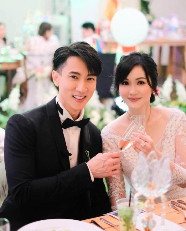 吴尊首曝老婆私照 吴尊首曝老婆私照是真的吗