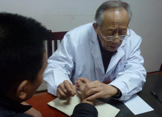姐是老中医原唱 姐是老中医原唱是谁 姐是老中医原唱 姐是老中医原唱是谁