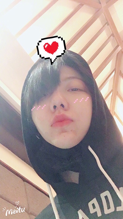 吴莫愁素颜照曝光 吴莫愁的大学素颜照