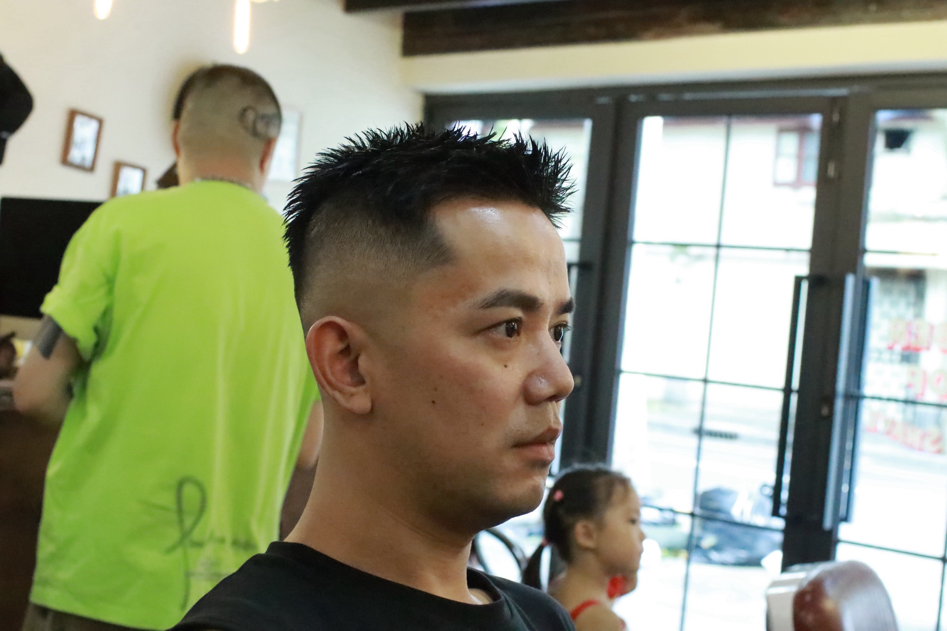 发型师andy 发型师暗恋主顾的表示 发型师andy 发型师暗恋主顾的表示