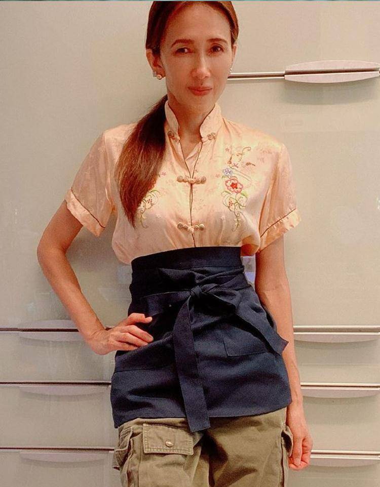 工藤静香晒近照 工藤静香50岁近照 工藤静香晒近照 工藤静香50岁近照
