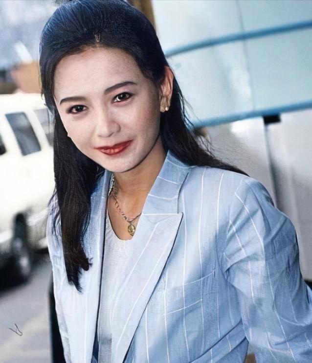 曾华倩个人资料 曾华倩个人资料及简历 写真