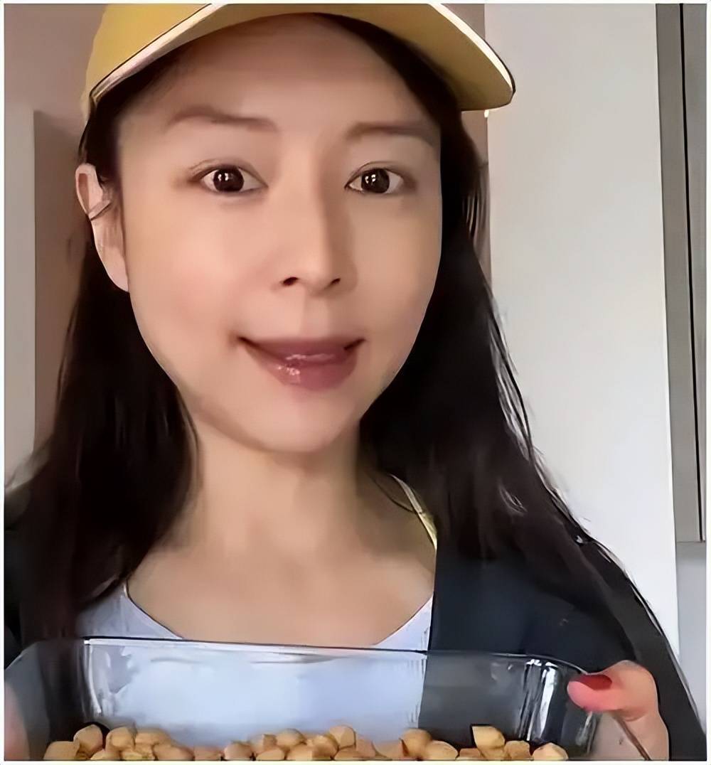 张静初整容 张静初暗房未删版