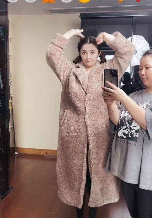 李心艾胖了 李心艾瘦了么 李心艾胖了 李心艾瘦了么