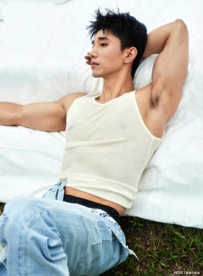 为什么男明星裆部老是平的 为什么男明星裤子不突出 为什么男明星裆部老是平的 为什么男明星裤子不突出