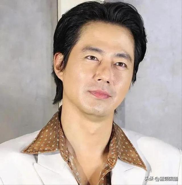 宋慧乔赵寅成 宋慧乔赵寅成拥抱 宋慧乔赵寅成 宋慧乔赵寅成拥抱