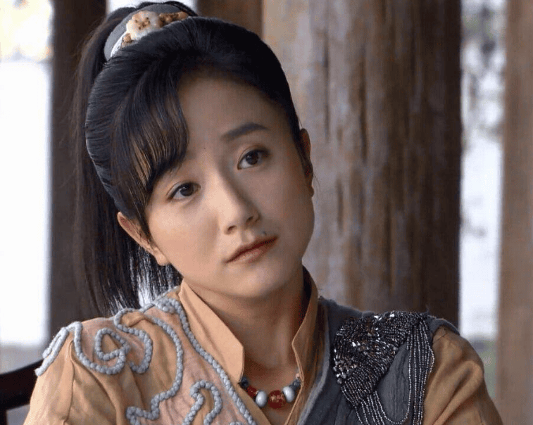 吕青橙饰演者 吕青橙姐姐进场是第几集 吕青橙饰演者 吕青橙姐姐进场是第几集