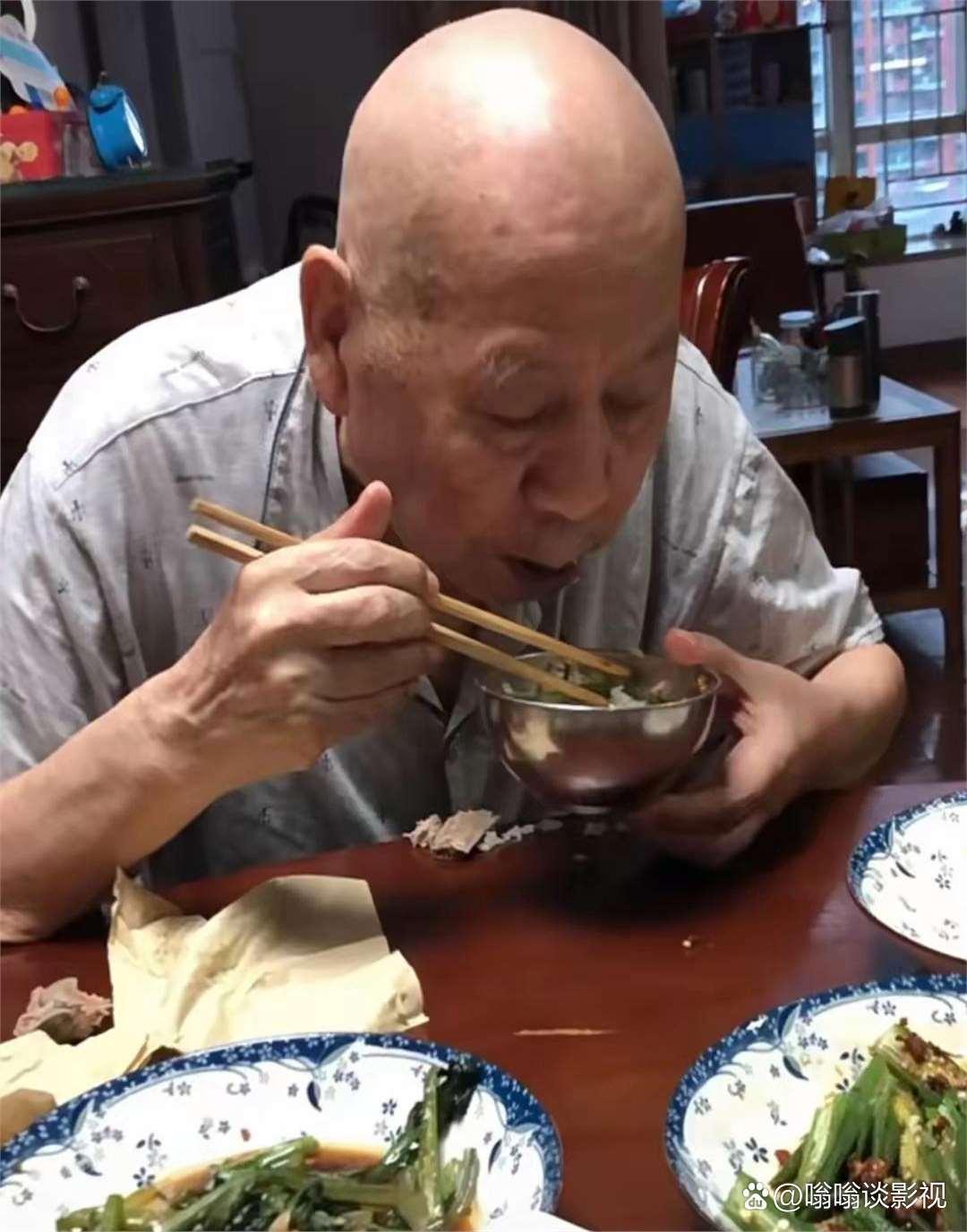 花粥粥大爷 花粥粥大爷的微博