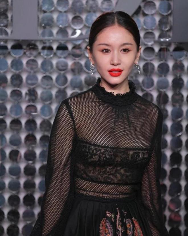 王子文真实春秋是几何 王子文含泪谈未婚生子 