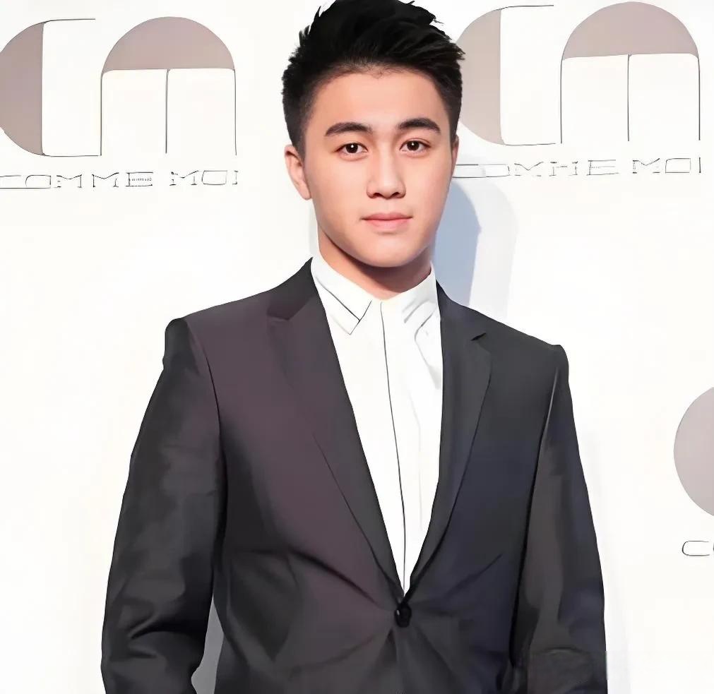 何猷君变动认证 何猷君为什么观赏奚梦瑶 何猷君变动认证 何猷君为什么观赏奚梦瑶