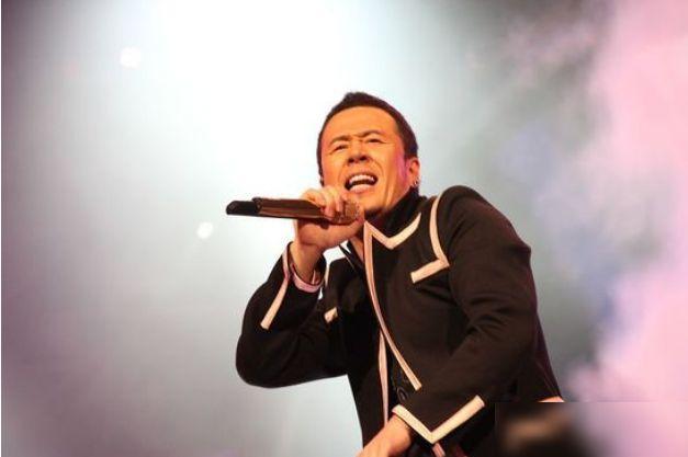 丁丁和杨坤后场接吻 堂吉诃德全文在线免费阅读