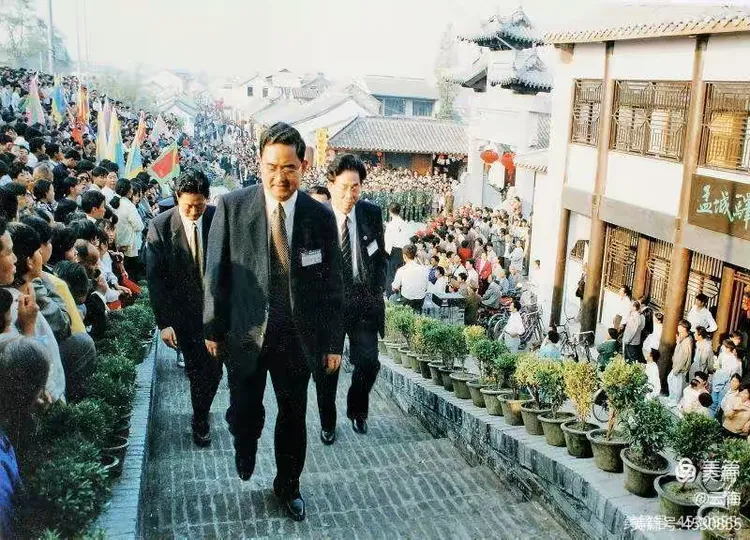秦华孙 秦华孙大使